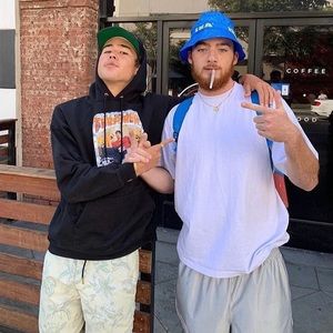 Meet your Posher, Davina